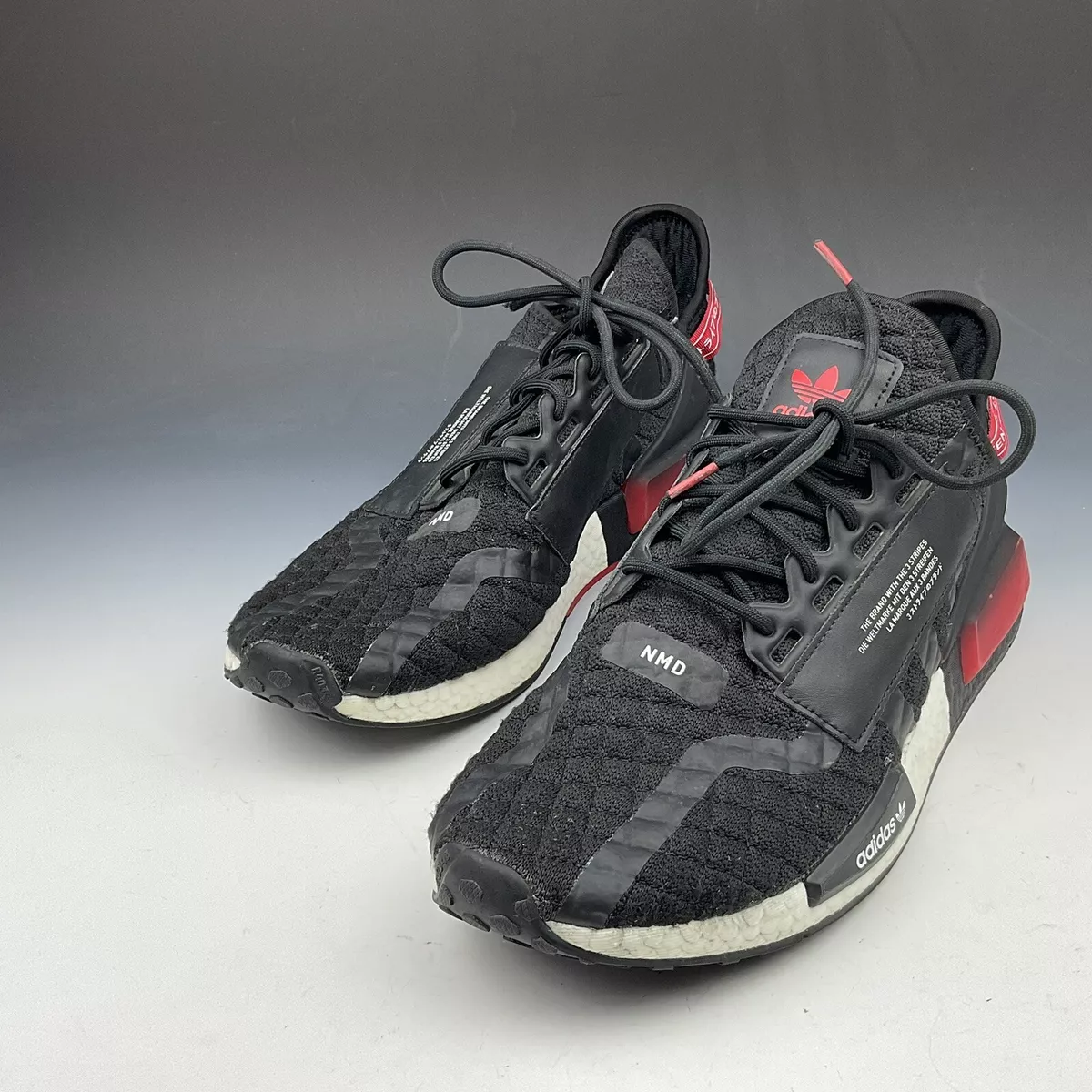 Adidas black deals 35 v2