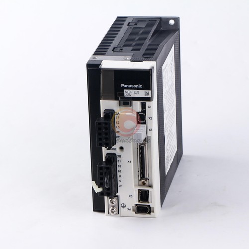 ONE Panasonic MCDHT3520 Servo Drive NEW - Picture 2 of 3