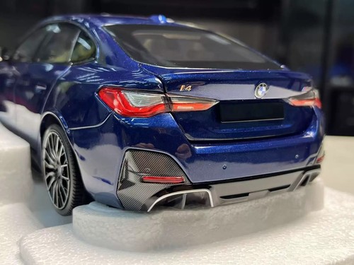 1:18 MINICHAMPS BMW BMW i4 M50 Alloy Car Model - Picture 11 of 12
