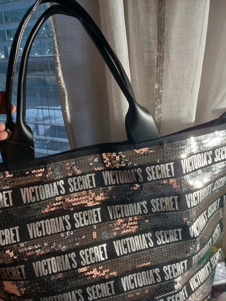 Victoria’s Secret Sequin Bling Tote Bag Weekender Black Silver 22 x 13 - Image 2 of 4