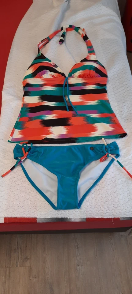 Hübscher Neckholder Tankini von Protest türkis bunt Gr. 38 - Bild 3 von 3