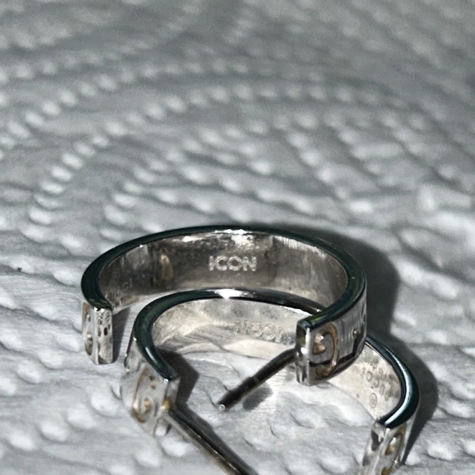 PENDIENTES ARO MEDIANOS GUCCI ORO BLANCO 18CT Foto 2 de 4