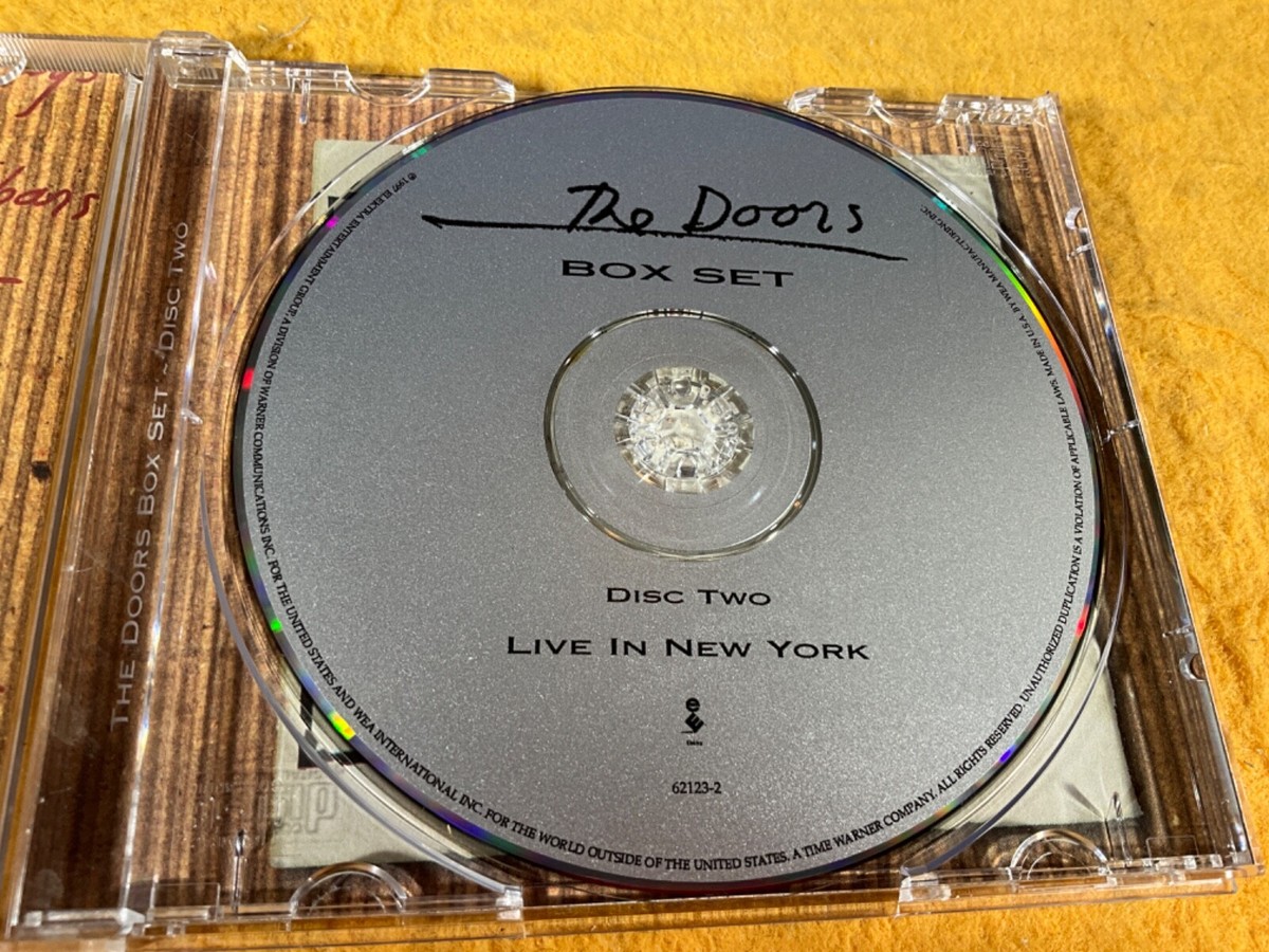 ドアーズ LIVE IN NEW YORK CD The Doors - Live in New York, Felt Forum - Amazon.com Music