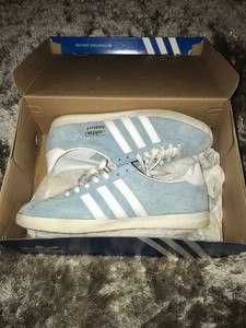 gazelle sky blue