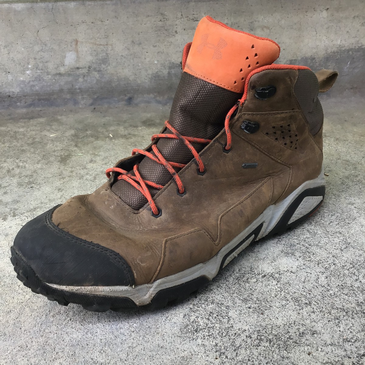 Under Armour Tabor Ridge Leather Boots Under Armour 1262061-284 Tabor Ridge Leather Gore-Tex Boots  main image 3