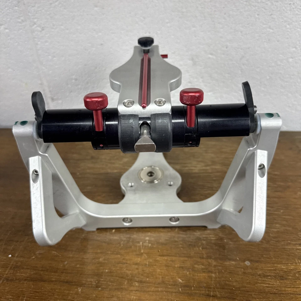 Articulador dental semi-ajustável Denar Mark 320, com arco facial e estojo - Imagem 3 de 4