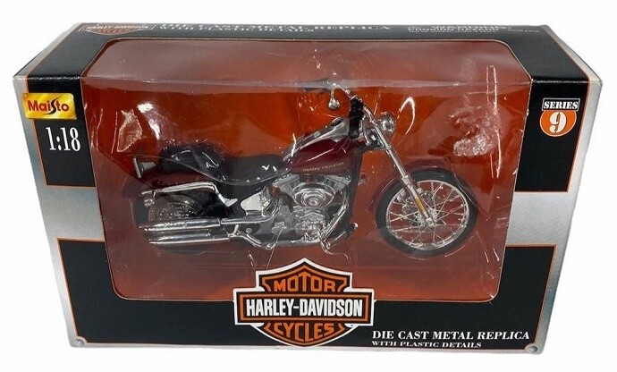 MAISTO HARLEY DAVIDSON SERIES 9 2000 FXSTD Softail Deuce 1/18 NEW