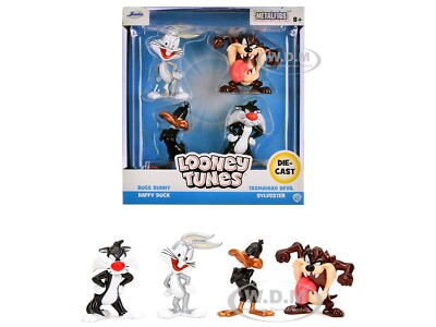 SET OF 4 DIECAST FIGURES ''LOONEY TUNES'' METALFIGS BY JADA 35367