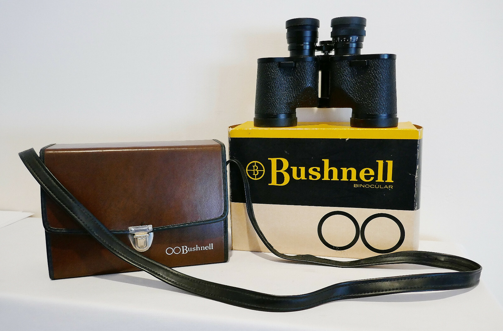 bushnell xtra wide