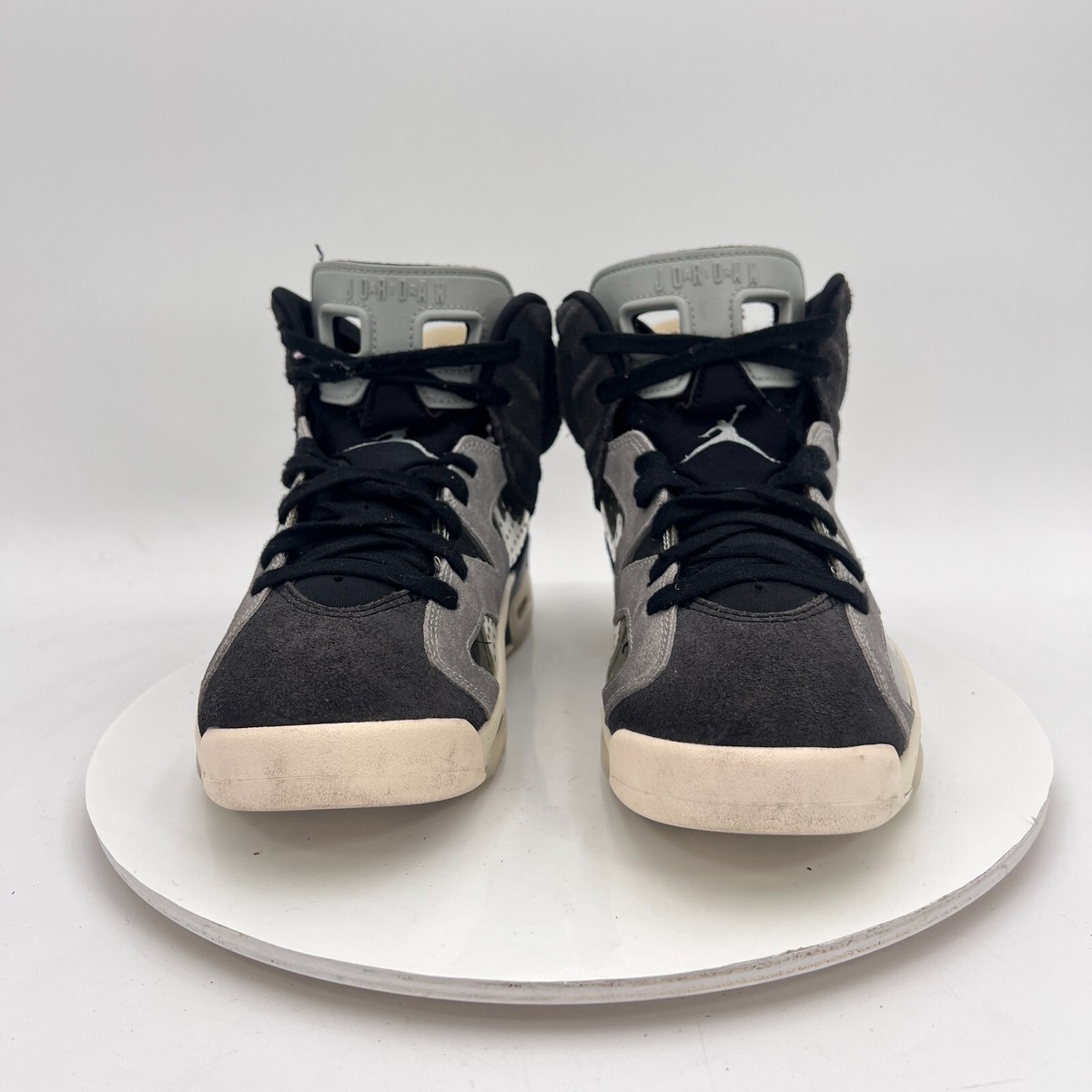 Nike Air Jordan 6 Women Size 8 CK6635-001 Tech Chrome Smoke Nike Air Jordan 6 Women Size 8 CK6635-001 Tech Chrome Smoke