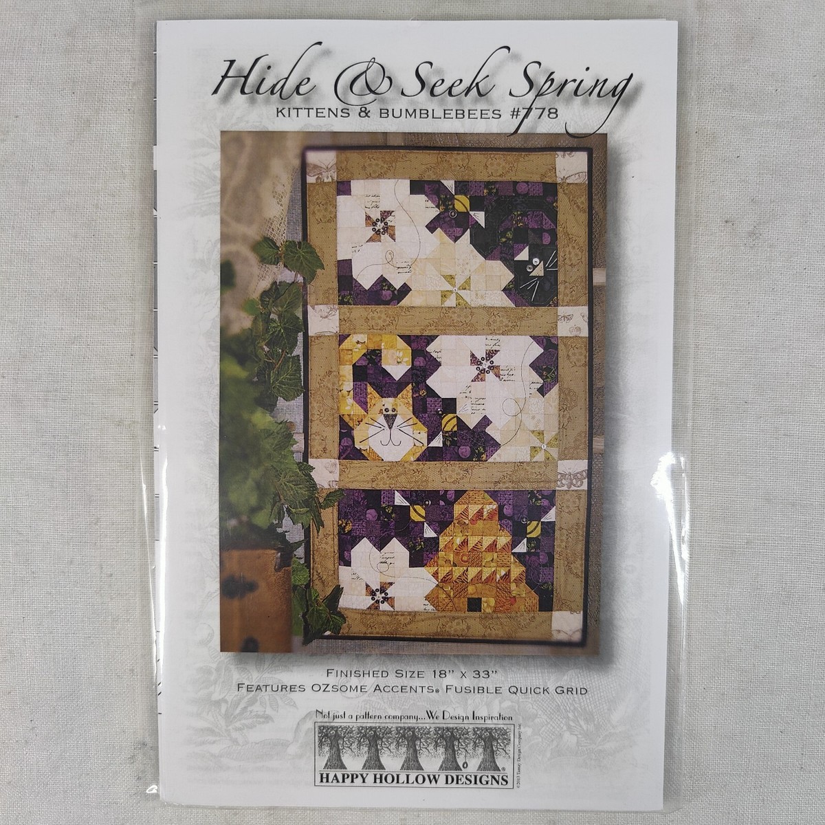 KITTENS &amp; BUMBLEBEES Cute Cat Animal Spring time Wall Quilt 
