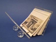 PORTE PHOTOS OU CARTE POSTALE EN PLEXIGLASS VINTAGE/SPACE AGE     (Décoretout31)