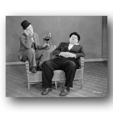 Laurel & Hardy, Oliver Hardy, Stan Laurel Photo 8x10 Humor Comedian 1930s Studio