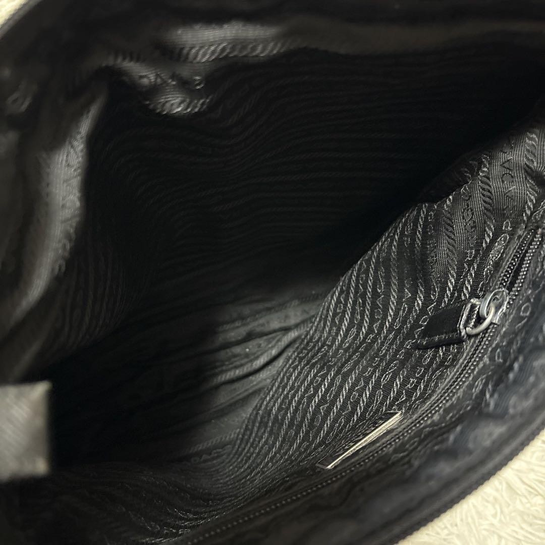 Prada Triangle Logo Shoulder Bag Black Nylon Authentic thumbnail 9