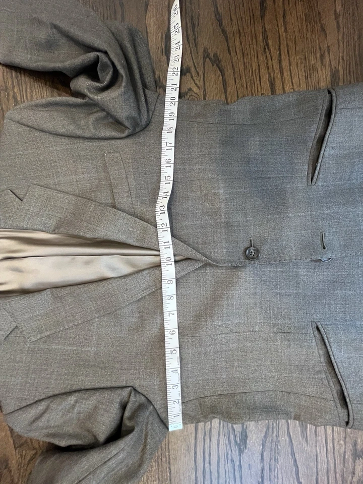 Banana Republic 2 pc Suit 38R Pick Stitch - Image 4 of 4