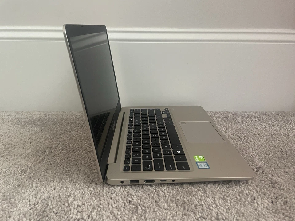 Portátil ASUS VivoBook S 14 14 pulgadas OLED, CPU Intel Core i7 -8550U Foto 3 de 4