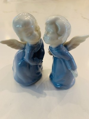 Vintage Kissing Angel Figurines Blue & White Porcelain 3  B Inarco
