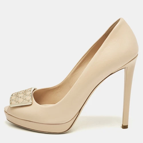 Escarpins plateforme bout ouvert en cuir beige cannage plaque Dior taille 38