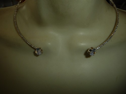 DELIQUET UMWICKELHALS SILBERFARBEN MIT STRASSENDEN HALSBAND HALSKETTE #22/4