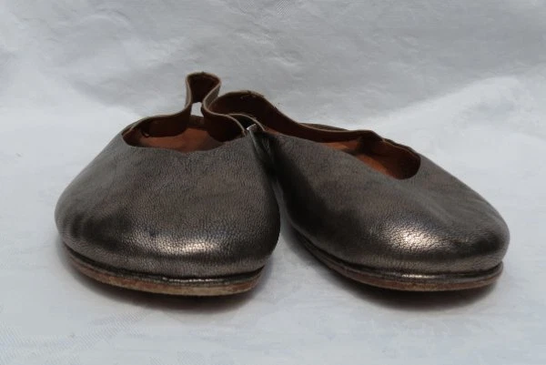 Zapatos planos de ballet GENTLE SOULS US 10 de cuero dorado con cordones GRETCHEN para mujer Foto 4 de 4