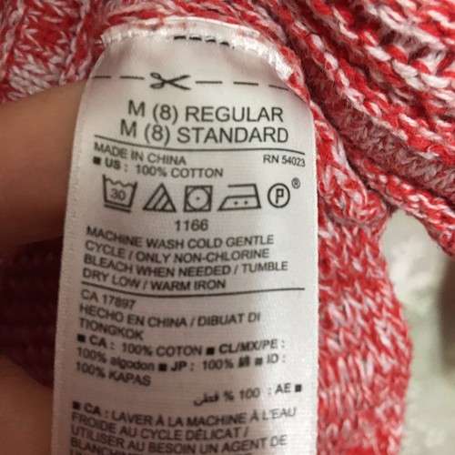 Old Navy red and white sweater-Girls 8 - Picture 5 of 5