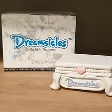 Vintage Dreamsicles  Display Stand Small Base  #10091 - NEW In Box