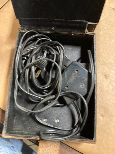 AMPROBE  AC Volt-Ammeter Recorder Model LAVA84 Part No 88-870 - Picture 6 of 10