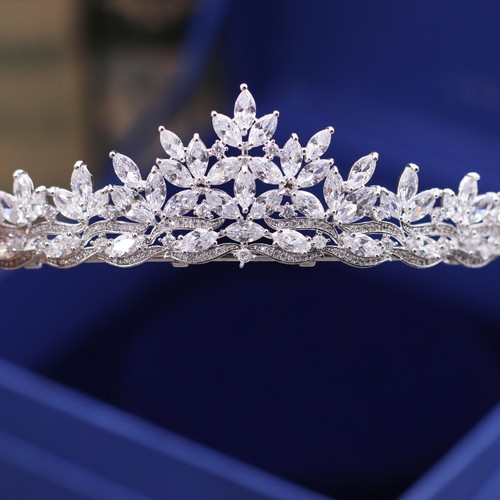 Luxury All CZ Cubic Zirconia Flower Wedding Queen Princess Prom Tiara Crown - Picture 2 of 5