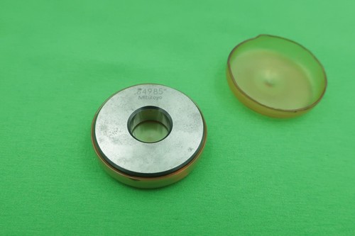 Mitutoyo Borematic 568 Series Bore Gage with .65-.8" Head & 177-182 Setting Ring - Picture 10 of 12