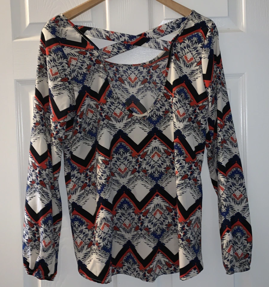Aztec Design Womens Red Navy Blue Blouse Top Size Medium - Image 3 of 4