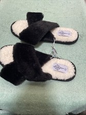 Sole Mates Black Slip On Slippers Size Large New