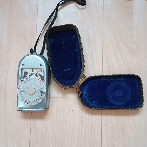Sekonic L-398 Light Meter Silver with Case Used - Imagen 4 de 4