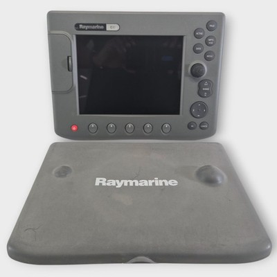 Raymarine C80 Classic Multifunction Display E02020 w/ Bezel & Sun Cover
