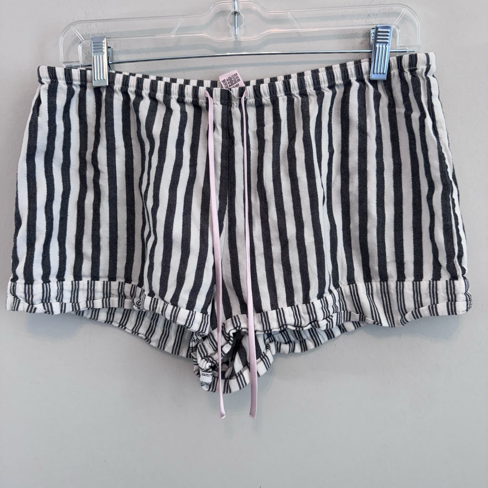 Victoria's Secret Pajama Shorts Silver Metallic Stripe Black White Lounge Medium