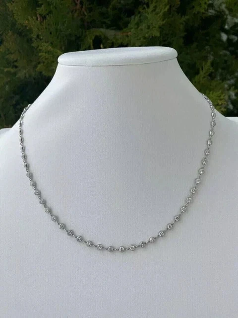 Collar de tenis para mujer enchapado en oro blanco de 14 k diamantes creados en laboratorio redondo de 3,20 quilates Foto 2 de 3