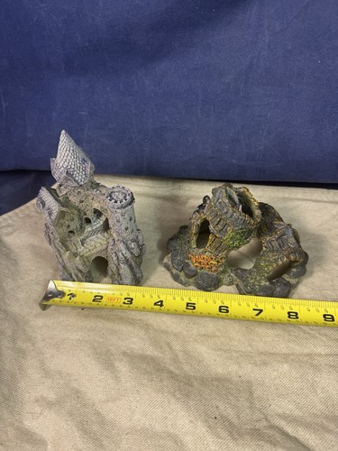 Aquarium Castle and Barnacle Barrel Decorations - Picture 13 of 15