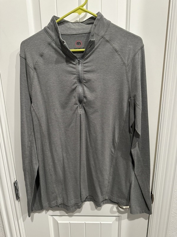 Travis Mathew Pullover Mens Medium Long Sleeve Grey Quarter Zip