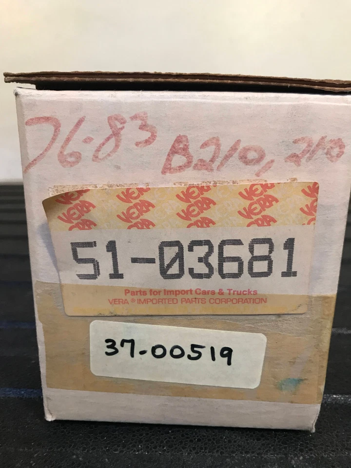 Bomba de combustible Vera - 37-00519 / 51-03681 - Para Nissan Datsun B210 / F10 / 210 y 310 Foto 2 de 4