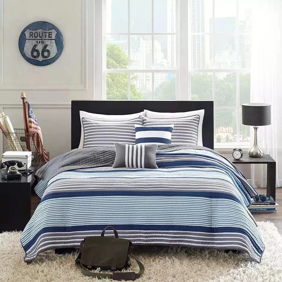 Intelligent Design Quilt Full - Queen Striped Reversible Coverlet Set Blue New - Image 2 of 4