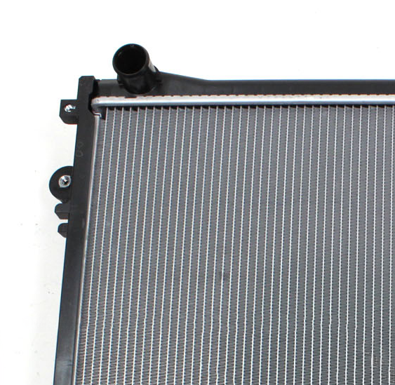 For Lexus LX570 2008-2011, 2013-2021 5.7L Radiator TO3010326