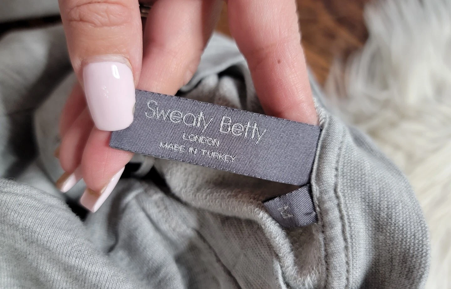 sweaty-betty crewneck pullover split hem sweatshirt