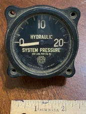 Vintage US Gauge Co Avionics Hydraulic System Pressure Gauge 2000PSI AD-8054