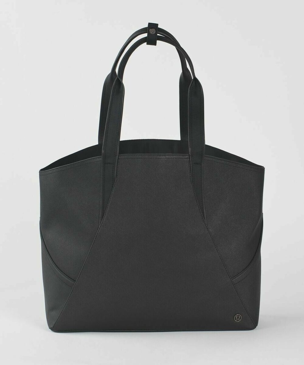 Lululemon NEW W/TAG HARD-TO-FIND/DISCONTINUED All Day Tote Lululemon NEW W/TAG HARD-TO-FIND/DISCONTINUED All Day Tote