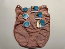 NWT Vanity Fair Illumination String Bikini 18108 3 PAIRS Size 6 M