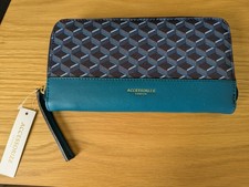 Image of Brand New Womans purse with internal card holder from Accessorize