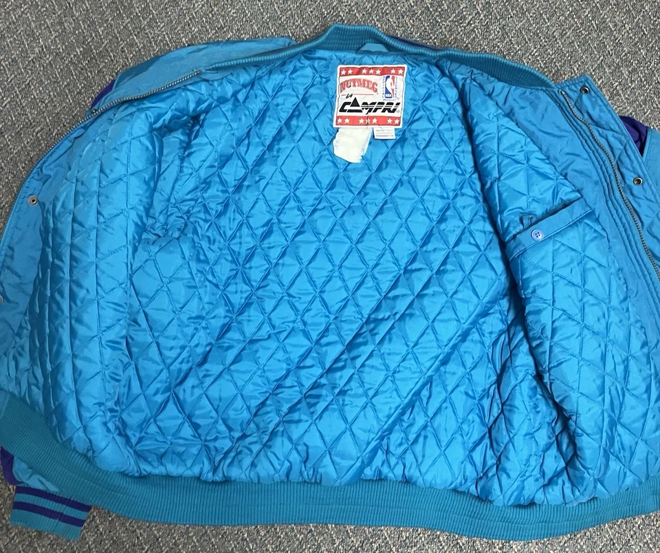 Vintage Charlotte Hornets Jacket Nutmeg By Campri Full Zip Mens Large - Image 4 of 4