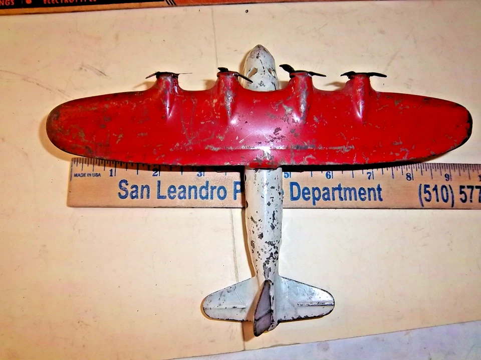 Hecho en EE. UU. Marx Wyandotte 4 hélices de acero prensado avión hidroavión Foto 2 de 3