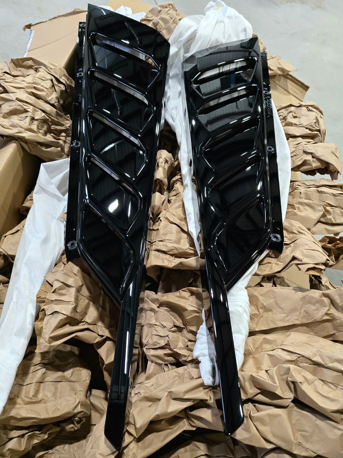Lamborghini Huracan Engine Hood Vents