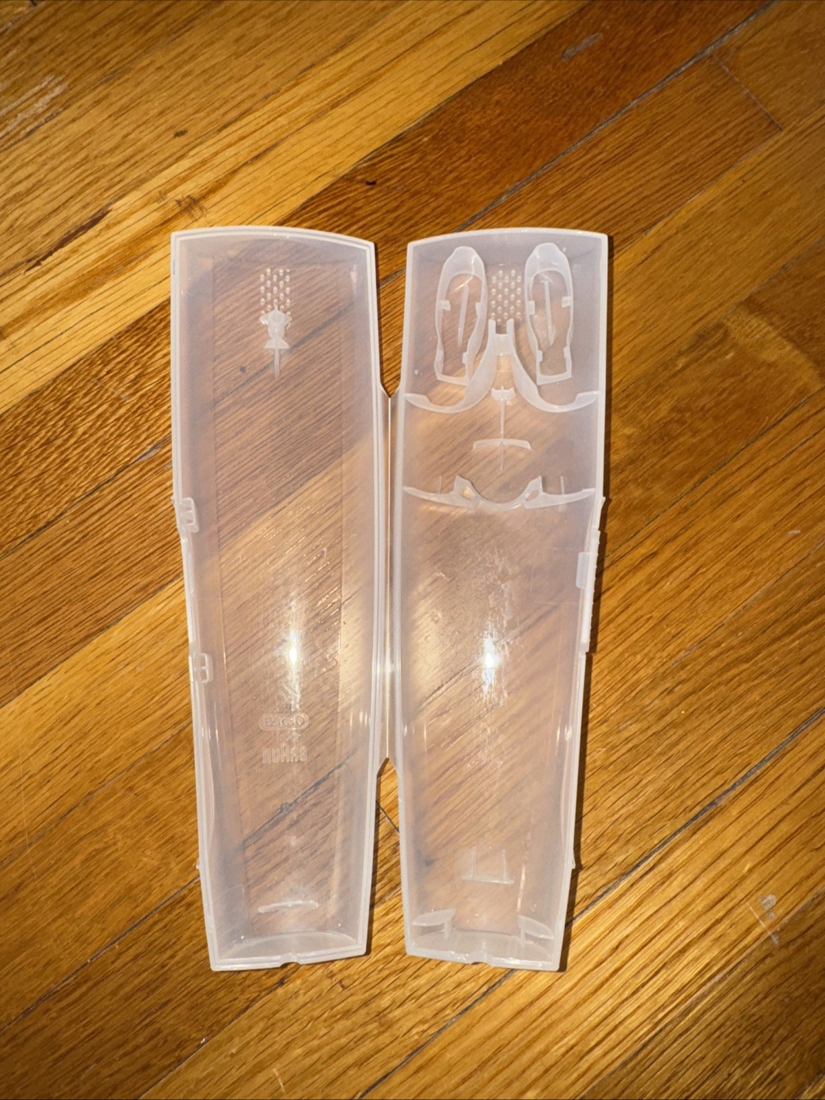 Oral-B Travel Case for Toothbrush Types 3766, 3767, 3772 _ C