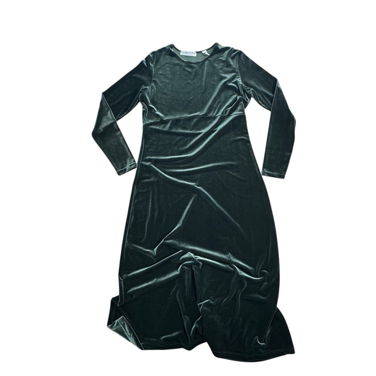green emerald velvet dress Zarina Long Sleeve Velour Maxi Dress | Disturbia